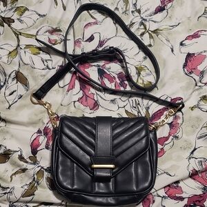 Elegant Black Quilted Shoulder Bag